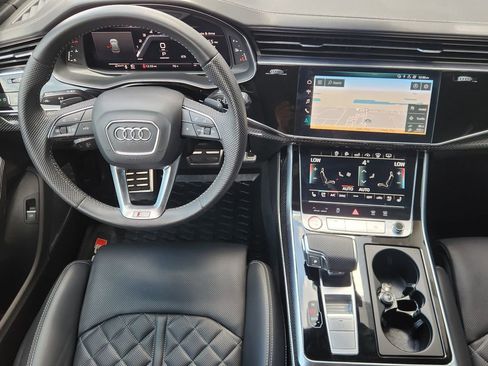 Used 2020 Audi SQ8 Prestige w/ Prestige Package AWD/4WD image 27