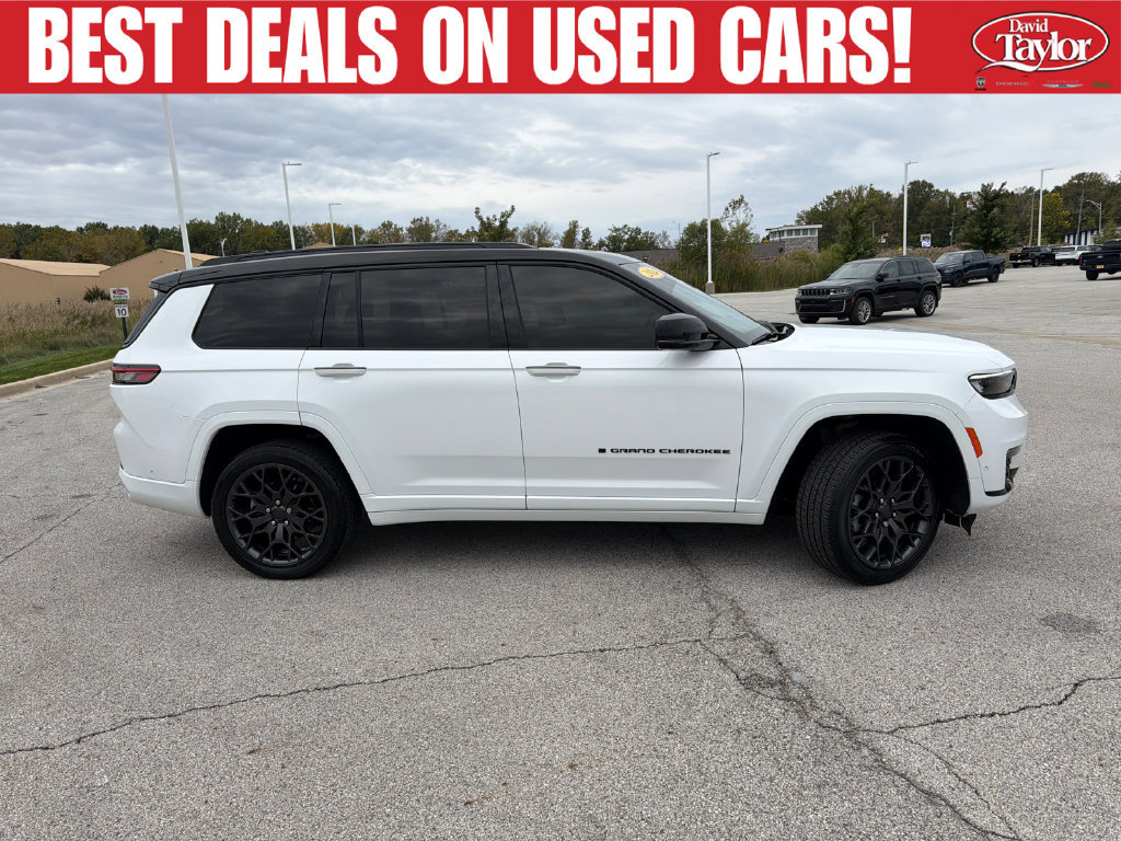 Used 2024 Jeep Grand Cherokee L Summit w/ Advanced Protech Group IV AWD/4WD image 2