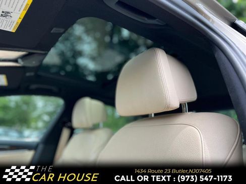 Used 2017 BMW 530i xDrive image 17