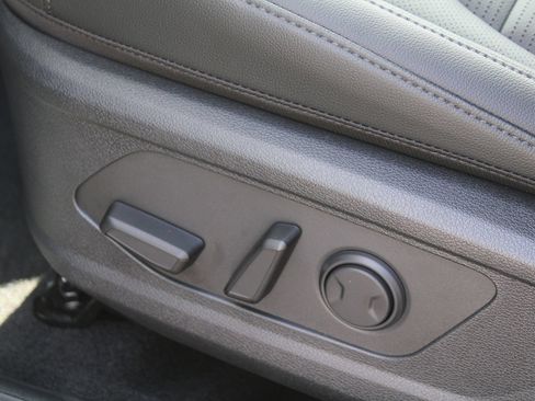 New 2026 Kia Sportage SX FWD image 24