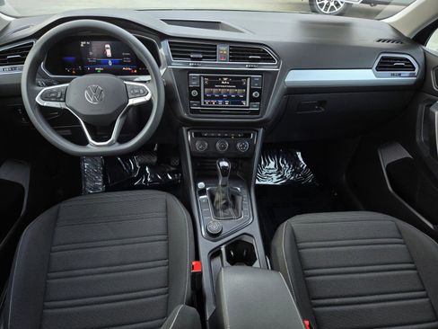 Used 2022 Volkswagen Tiguan S AWD/4WD image 13