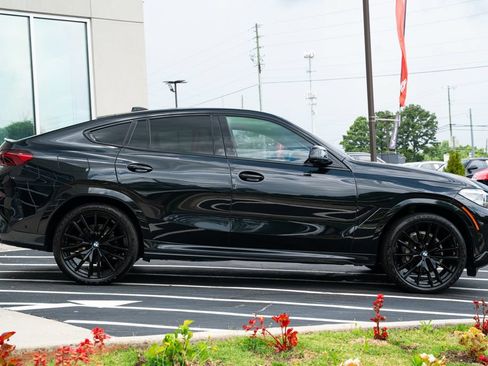Used 2023 BMW X6 xDrive40i w/ M Sport Package AWD/4WD image 10