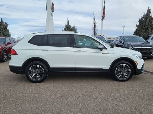 Used 2024 Volkswagen Tiguan Wolfsburg Edition image 2