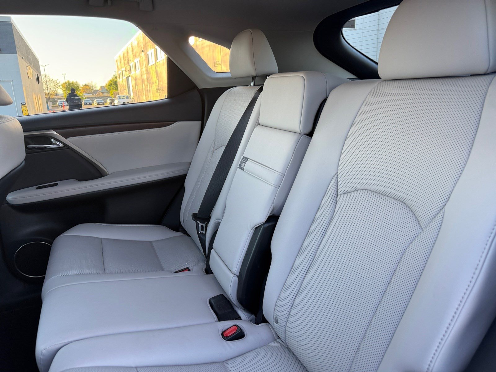 Used 2020 Lexus RX 350 AWD w/ Premium Package image 17