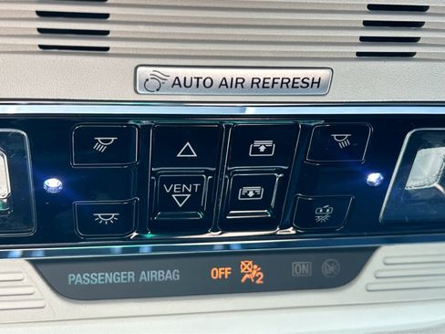 New 2025 Lincoln Aviator AWD w/ Equipment Group 101A image 15