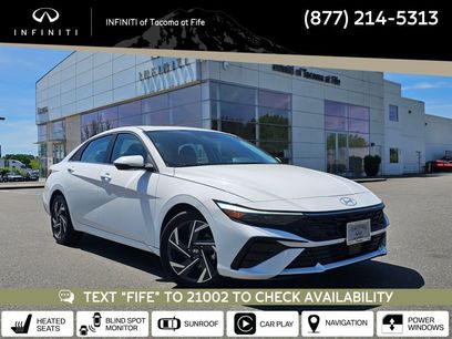 Used 2025 Hyundai Elantra Limited