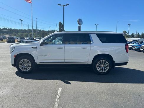 Used 2024 GMC Yukon XL Denali image 6