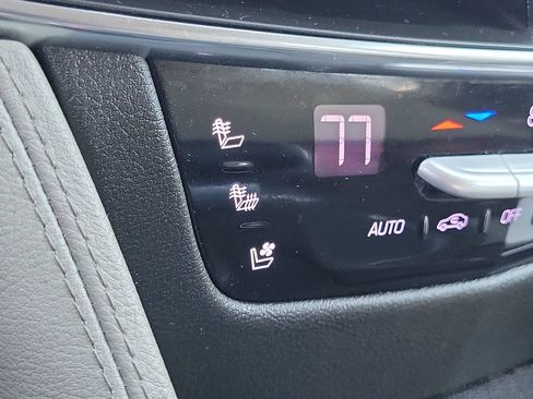 Used 2018 Cadillac CT6 Luxury image 35