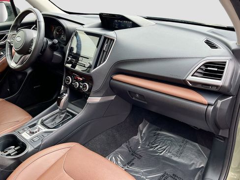 Used 2020 Subaru Forester Touring w/ Popular Package #2 image 31