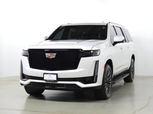 Used 2022 Cadillac Escalade ESV Sport AWD/4WD image 1