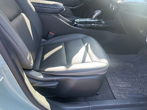 Certified 2025 Chevrolet Trax ACTIV w/ Driver Confidence Package image 12