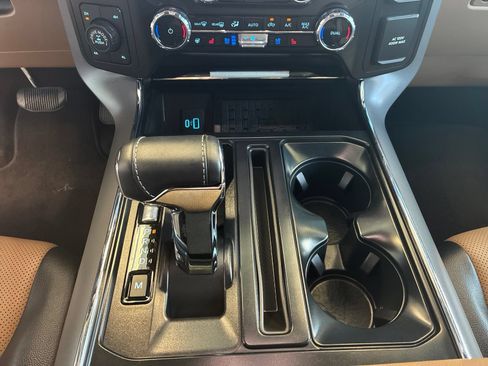 Used 2023 Ford F150 Lariat w/ Equipment Group 502A High AWD/4WD image 23