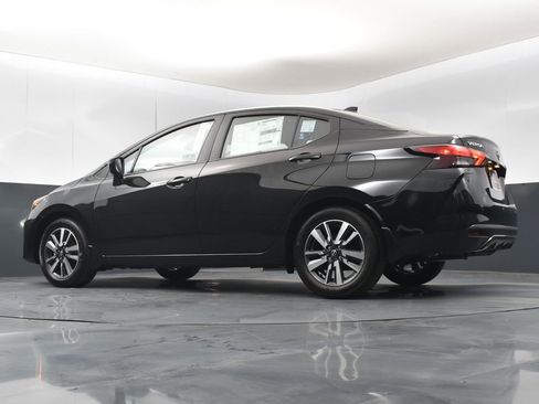 New 2025 Nissan Versa SV w/ Trunk Package image 39