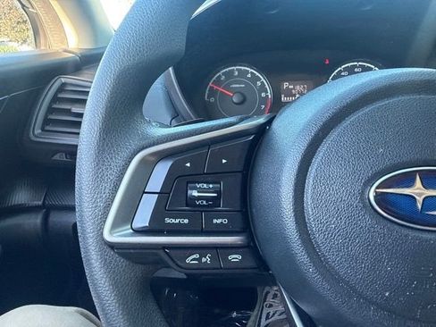 Used 2019 Subaru Impreza 2.0i Premium AWD/4WD image 23