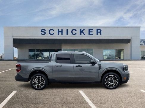 Used 2025 Ford Maverick Lariat w/ 4K Tow Package AWD/4WD image 2