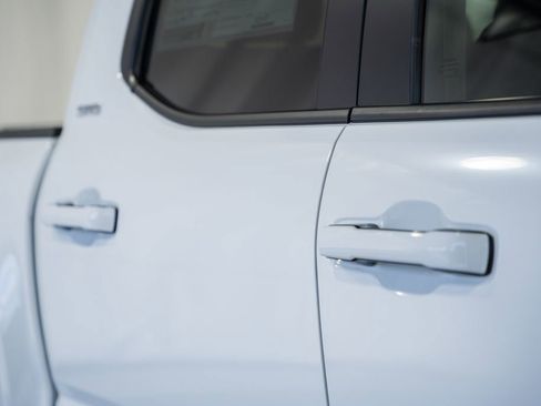 New 2026 Toyota Tacoma SR5 AWD/4WD image 15