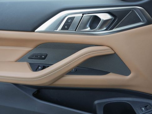 Certified 2023 BMW 430i Convertible w/ Premium Package image 33