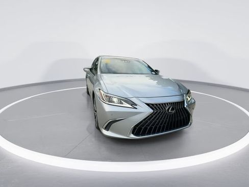 Certified 2025 Lexus ES 350 w/ Premium Package FWD image 3