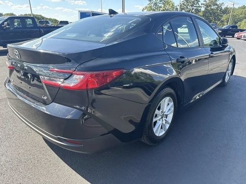 Used 2025 Toyota Camry LE FWD image 4