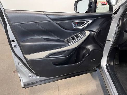 Used 2023 Subaru Forester Limited image 23