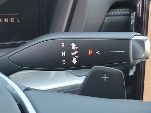 New 2026 GMC Terrain Elevation w/ Elevation Premium Package FWD image 17