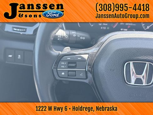 Used 2025 Honda Pilot EX-L image 20