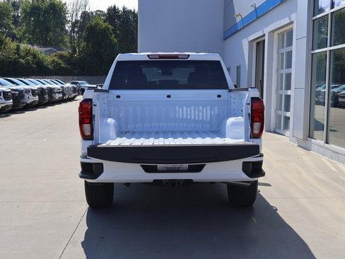 New 2026 GMC Sierra 1500 Elevation image 33