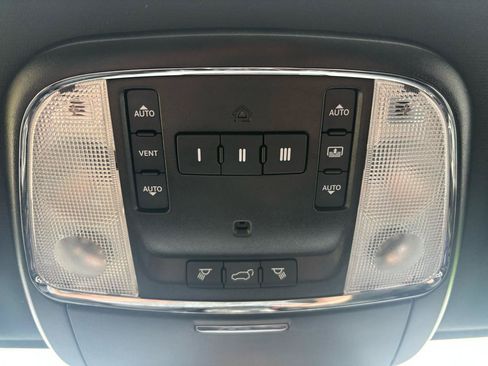 Used 2021 Jeep Grand Cherokee Limited X AWD/4WD image 31