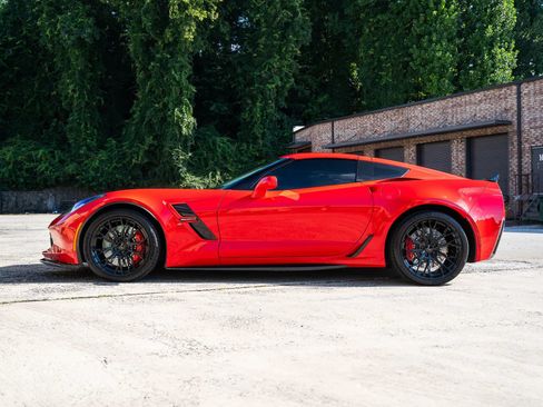 Used 2019 Chevrolet Corvette Grand Sport RWD image 5