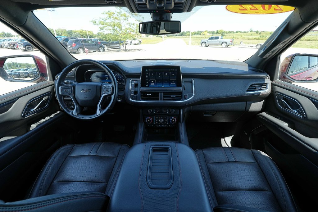 Used 2022 Chevrolet Tahoe RST w/ Luxury Package AWD/4WD image 29
