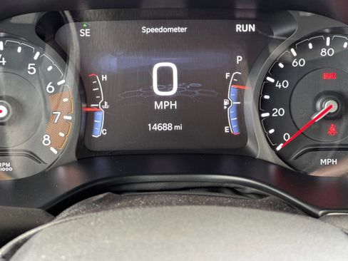 Used 2025 Jeep Compass Limited AWD/4WD image 24