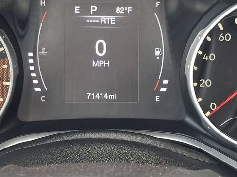Used 2020 Jeep Compass Latitude w/ Cold Weather Group AWD/4WD image 21