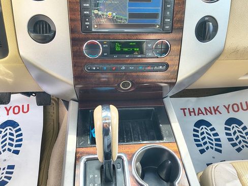 Used 2012 Ford Expedition EL XLT image 9