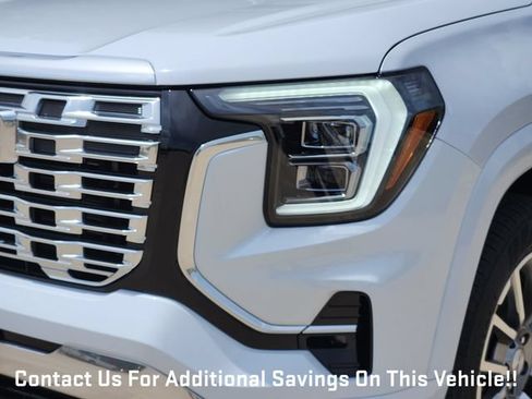 New 2027 GMC Terrain Denali w/ LPO, Black Badging Package AWD/4WD image 6