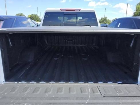 Used 2025 Chevrolet Silverado 2500 LT AWD/4WD image 3
