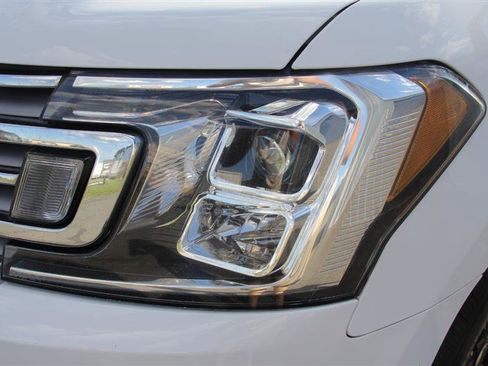 Used 2020 Ford Expedition Limited AWD/4WD image 14