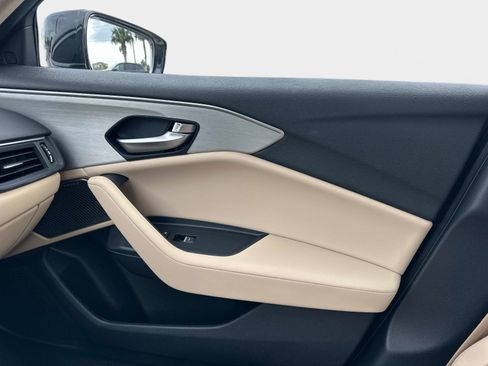 Used 2025 Acura TLX w/ Technology Package image 22