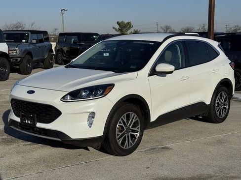 Certified 2020 Ford Escape SEL image 12