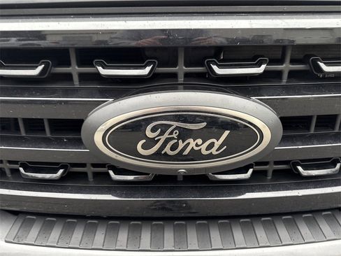 Used 2024 Ford F250 Lariat w/ Lariat Ultimate Package image 4