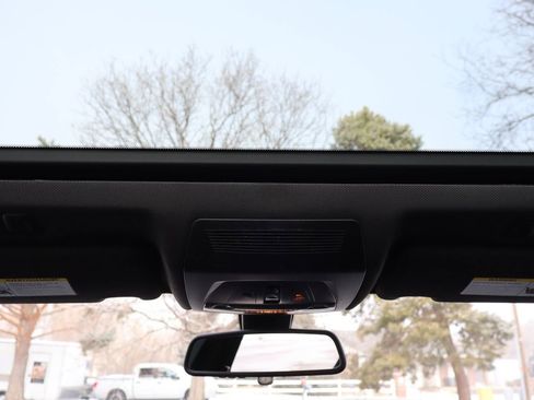 Used 2013 BMW 550i xDrive Sedan image 28