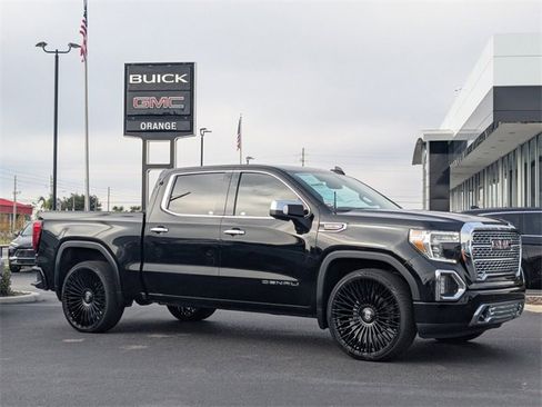 Used 2022 GMC Sierra 1500 Denali image 2