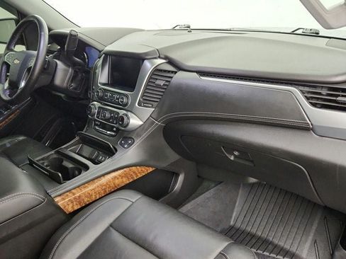 Used 2018 Chevrolet Tahoe Premier AWD/4WD image 27