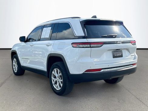 Used 2023 Jeep Grand Cherokee Limited RWD image 5