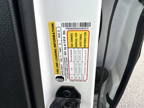 Used 2016 Ford Explorer XLT w/ Equipment Group 202A image 26