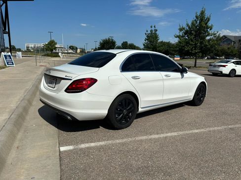 Used 2019 Mercedes-Benz C 300 4MATIC Sedan image 7