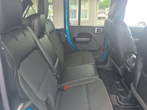 Used 2020 Jeep Wrangler Unlimited Sport AWD/4WD image 19