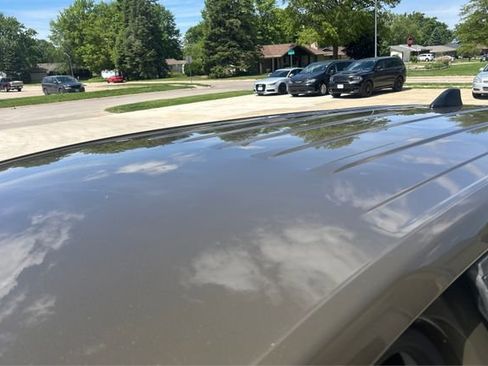 Used 2023 Chevrolet Equinox LT AWD/4WD image 12