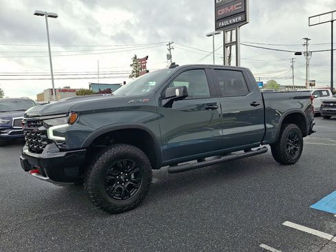 Used 2026 Chevrolet Silverado 1500 ZR2 AWD/4WD image 3