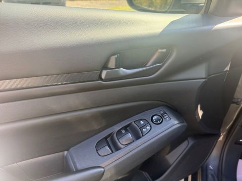Used 2023 Nissan Altima 2.5 S FWD image 17