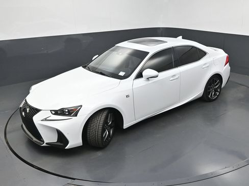 Used 2020 Lexus IS 300 F Sport w/ F Sport Package AWD/4WD image 33